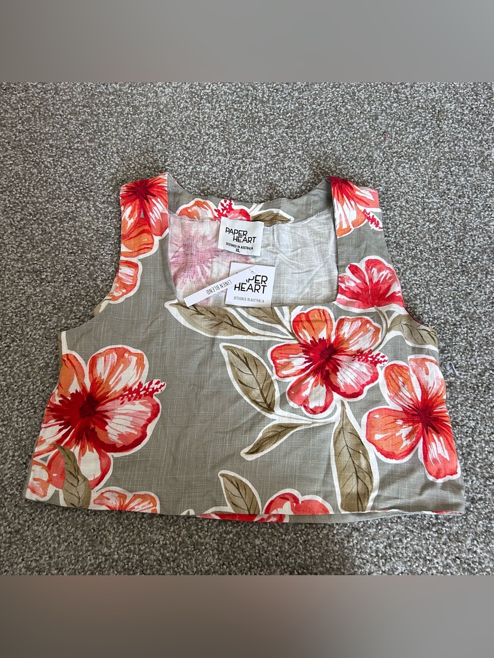 NWT Paper Heart Linen Blend Top